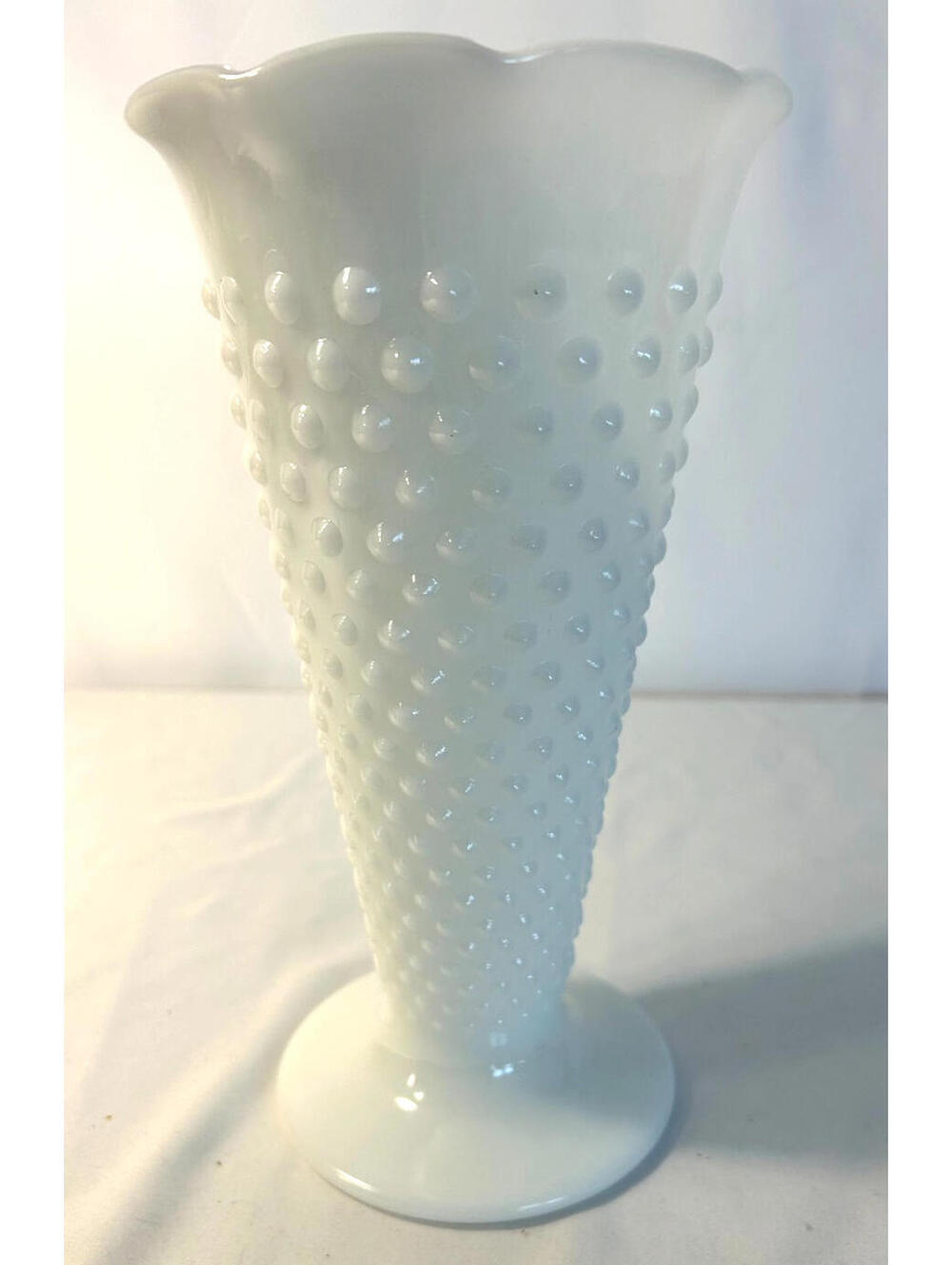 Vintage ANCHOR HOCKING White HOBNAIL Milk Glass Footed Flower Vase Large 9.75”